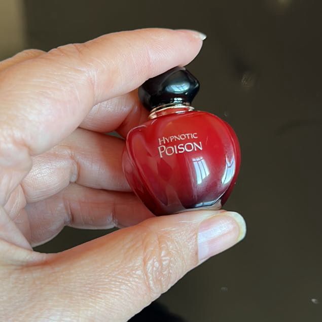 Dior Poison EDT / Travel Size (5ml) - Rozalinda