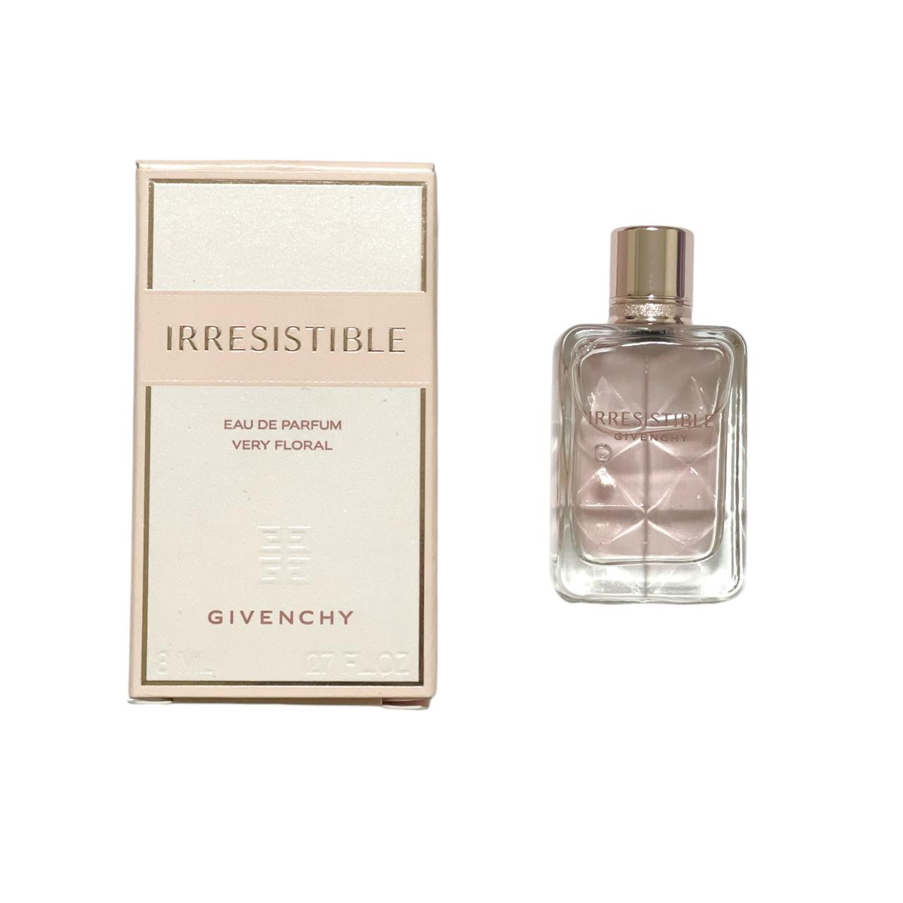 Givenchy Irresistible Very Floral EDP 2024 / Travel Size (8ml)