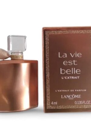 Lancome La Vie Est Belle L'Extrait De Parfum / Travel Size (4ml)